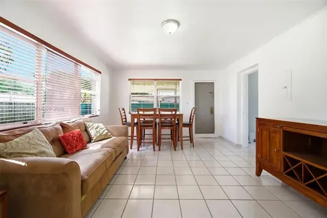 10720 SW 55th Terrace Miami FL 33165
