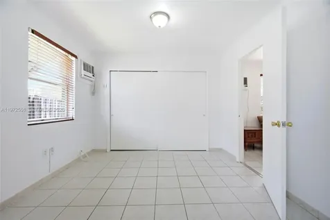 10720 SW 55th Terrace Miami FL 33165