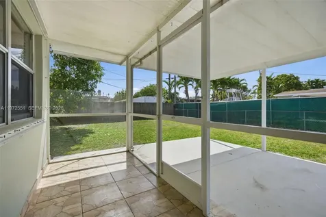 10720 SW 55th Terrace Miami FL 33165
