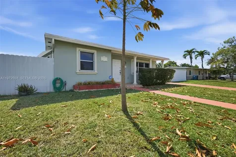 10720 SW 55th Terrace Miami FL 33165