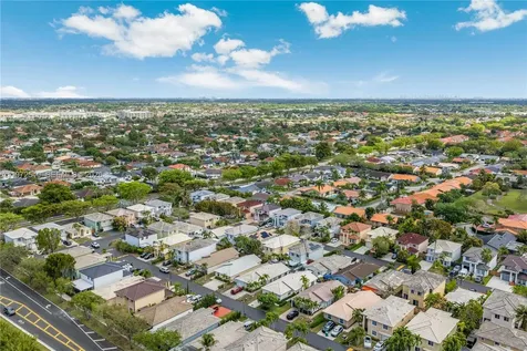 10523 SW 161st Place Miami FL 33196