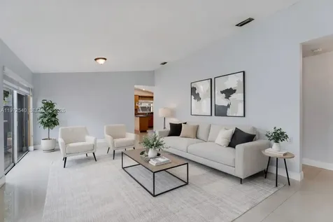 10523 SW 161st Place Miami FL 33196