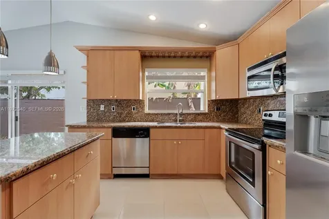 10523 SW 161st Place Miami FL 33196
