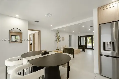 1221 Biarritz Drive Miami Beach FL 33141