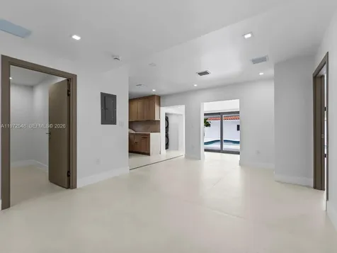 1221 Biarritz Drive Miami Beach FL 33141