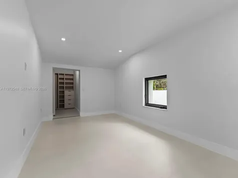 1221 Biarritz Drive Miami Beach FL 33141