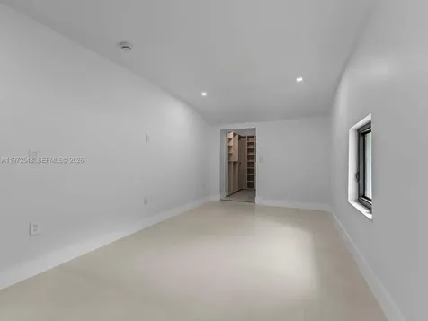 1221 Biarritz Drive Miami Beach FL 33141