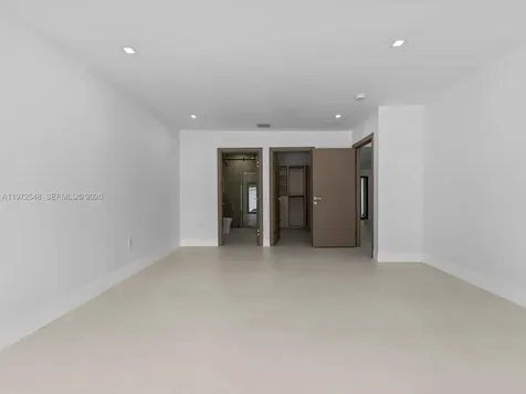 1221 Biarritz Drive Miami Beach FL 33141