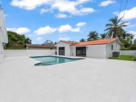 1221 Biarritz Drive Miami Beach FL 33141