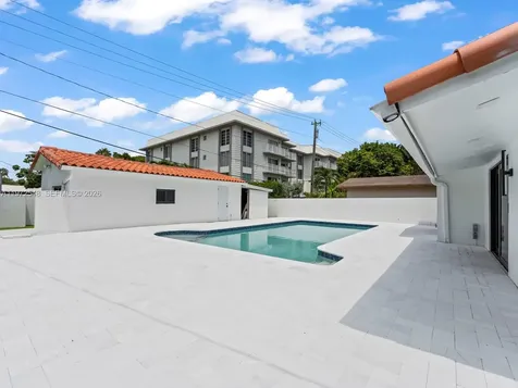 1221 Biarritz Drive Miami Beach FL 33141