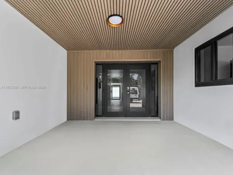 1221 Biarritz Drive Miami Beach FL 33141