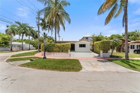 1221 Biarritz Drive Miami Beach FL 33141
