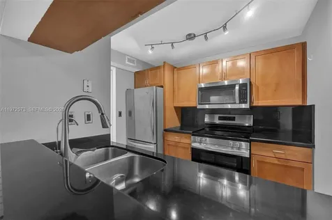 15575 N Miami Lakeway N Miami Lakes FL 33014