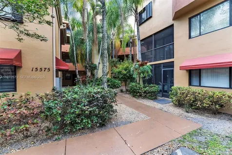 15575 N Miami Lakeway N Miami Lakes FL 33014