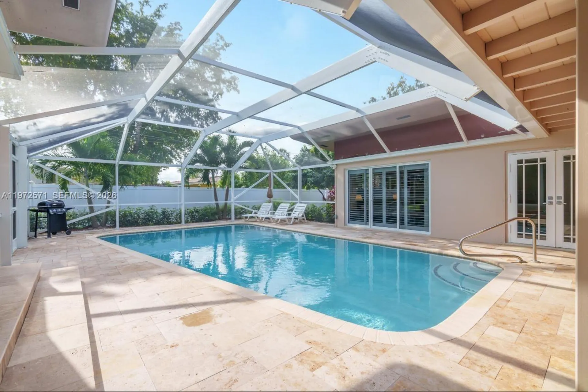 811 N Highland Drive Hollywood FL 33021