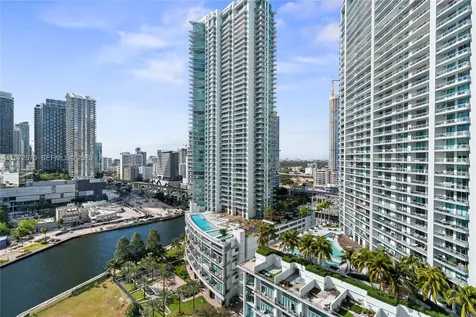 350 S Miami Avenue Miami FL 33130