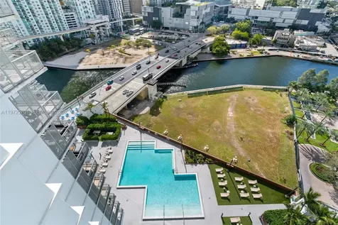 350 S Miami Avenue Miami FL 33130