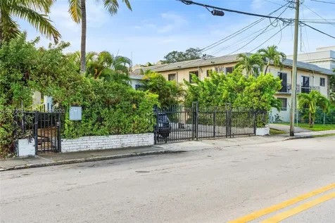 1460 NW 2nd Street Miami FL 33125