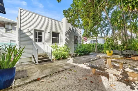 1460 NW 2nd Street Miami FL 33125