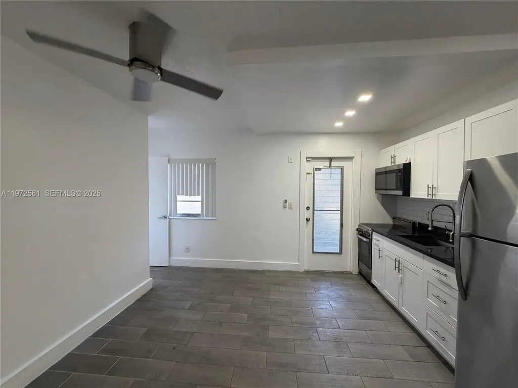 3515 Van Buren Street Hollywood FL 33021