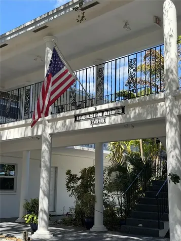 3515 Van Buren Street Hollywood FL 33021