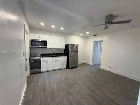 3515 Van Buren Street Hollywood FL 33021