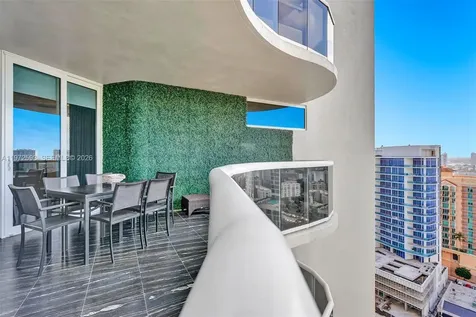 17555 Collins Avenue Sunny Isles Beach FL 33160
