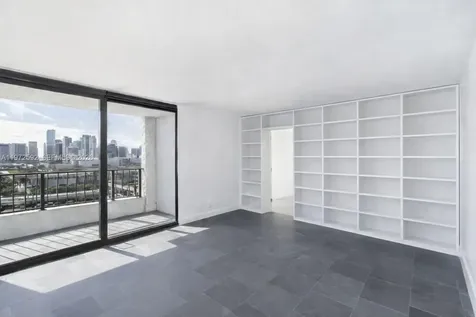 555 NE 15th Street Miami FL 33132
