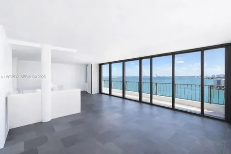 555 NE 15th Street Miami FL 33132