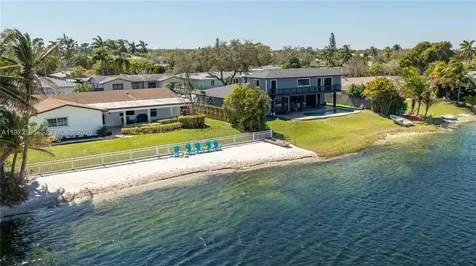 8121 SW 203rd Street Cutler Bay FL 33189