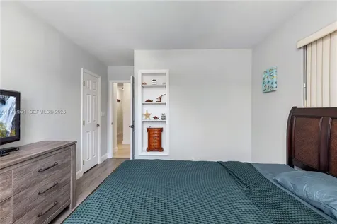 8121 SW 203rd Street Cutler Bay FL 33189