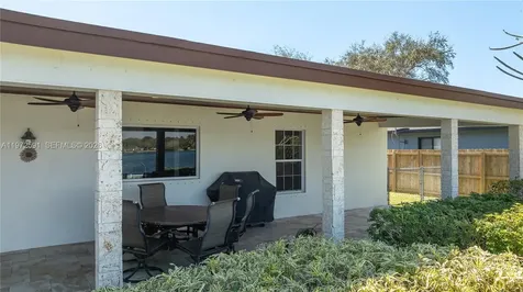8121 SW 203rd Street Cutler Bay FL 33189