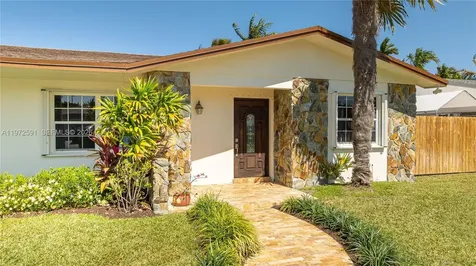 8121 SW 203rd Street Cutler Bay FL 33189