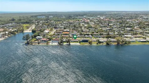 8121 SW 203rd Street Cutler Bay FL 33189