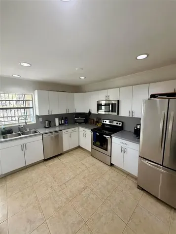 8785 SW 137th Avenue Miami FL 33183