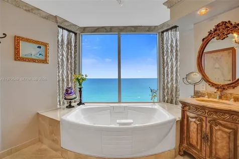 17555 Collins Avenue Sunny Isles Beach FL 33160