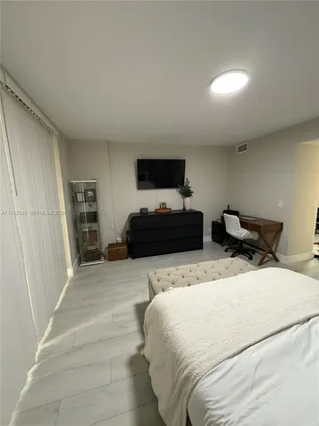 7582 NW 86th Terrace Tamarac FL 33321