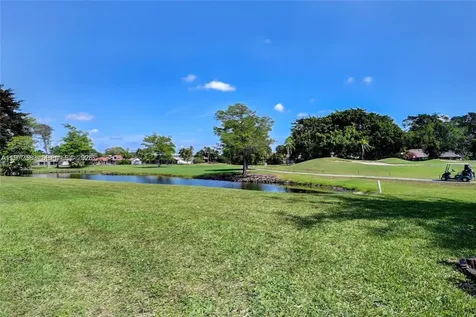 7582 NW 86th Terrace Tamarac FL 33321