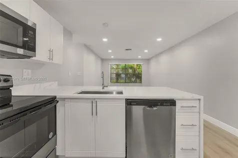 10379 NW 35th Street Coral Springs FL 33065