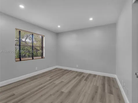 10379 NW 35th Street Coral Springs FL 33065