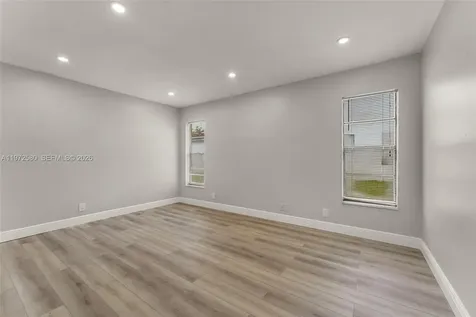 10379 NW 35th Street Coral Springs FL 33065