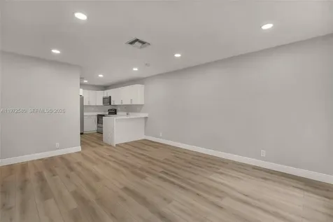 10379 NW 35th Street Coral Springs FL 33065