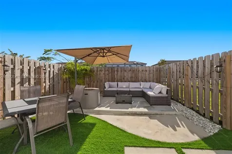 12245 NW 24th Place Miami FL 33167