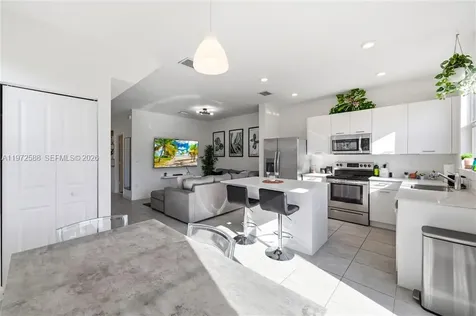 12245 NW 24th Place Miami FL 33167