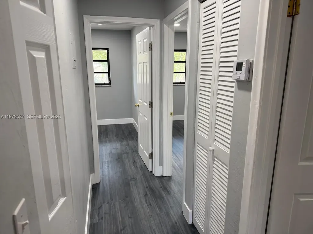 2700 N 34th Avenue Hollywood FL 33021