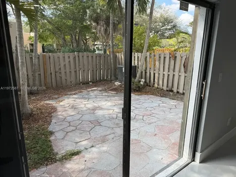 2700 N 34th Avenue Hollywood FL 33021