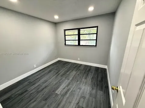 2700 N 34th Avenue Hollywood FL 33021