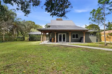400 Farmington Drive Plantation FL 33317