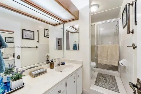 4905 SW 71st Place Miami FL 33155