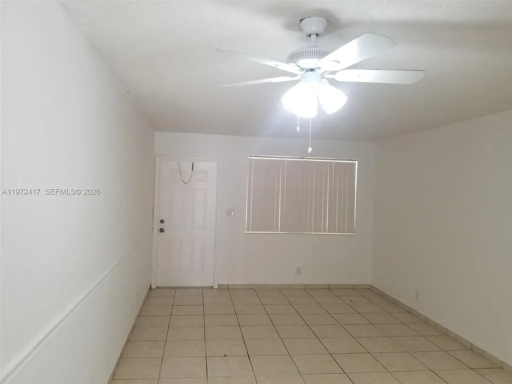 850 E Commercial Boulevard Oakland Park FL 33334